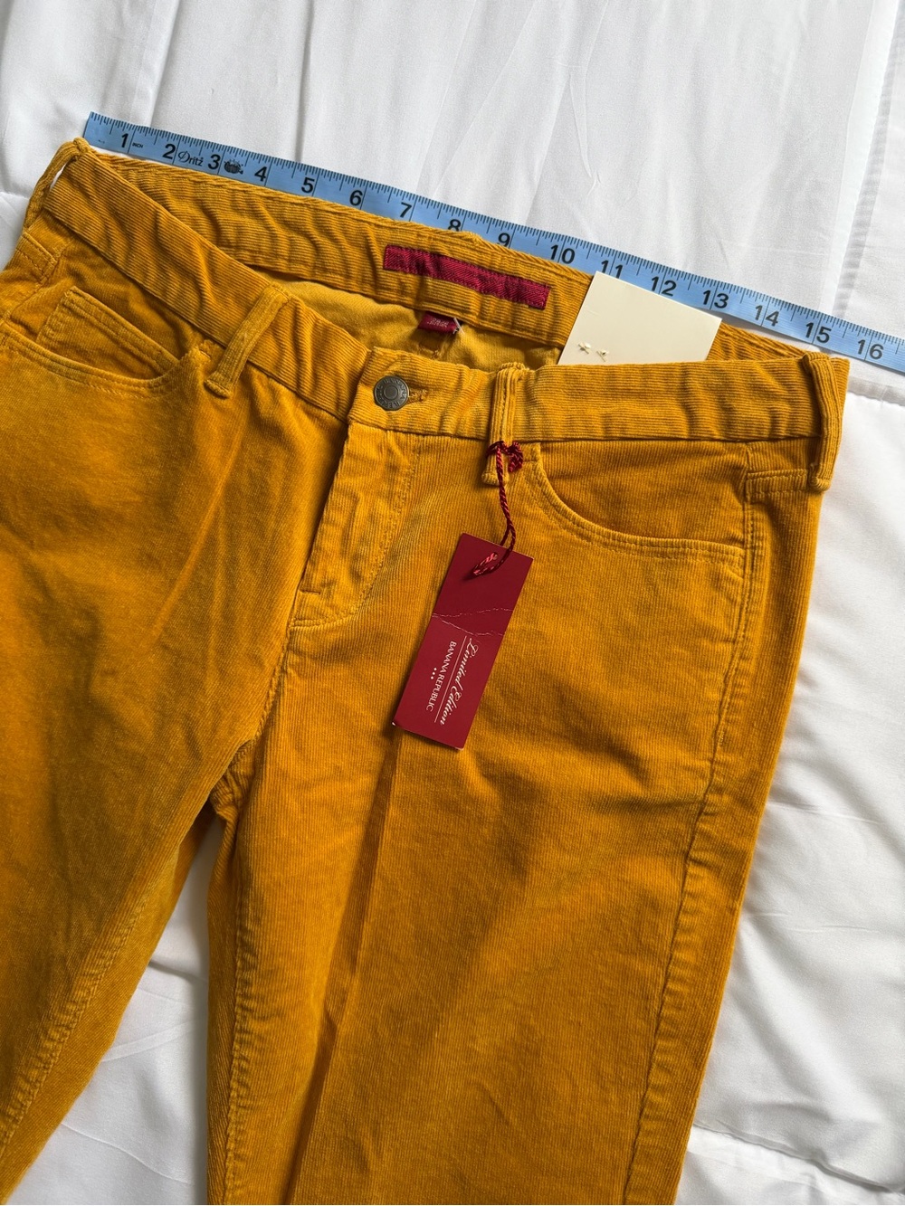 NWT Banana Republic Women’s Corduroy Pants in Mustard Gold - Picture 4 of 8